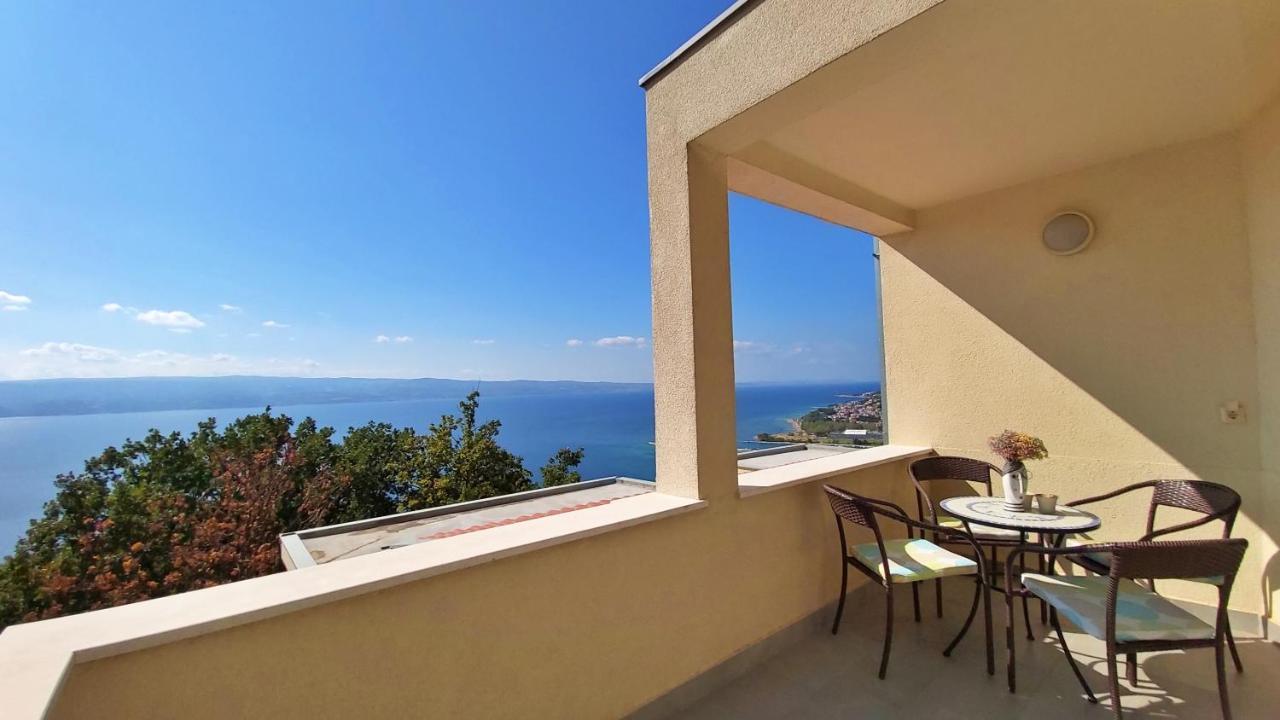 Apartments Borak Omiš Buitenkant foto