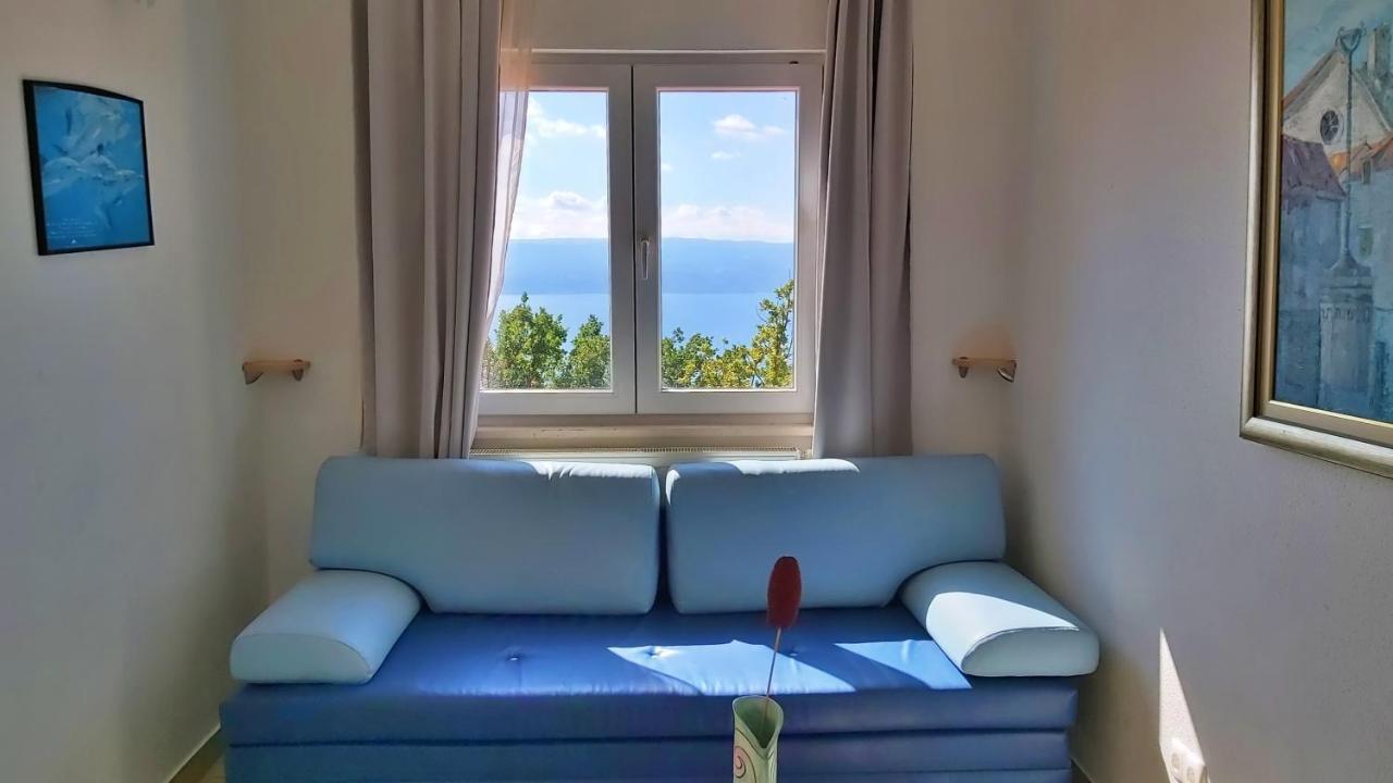 Apartments Borak Omiš Buitenkant foto