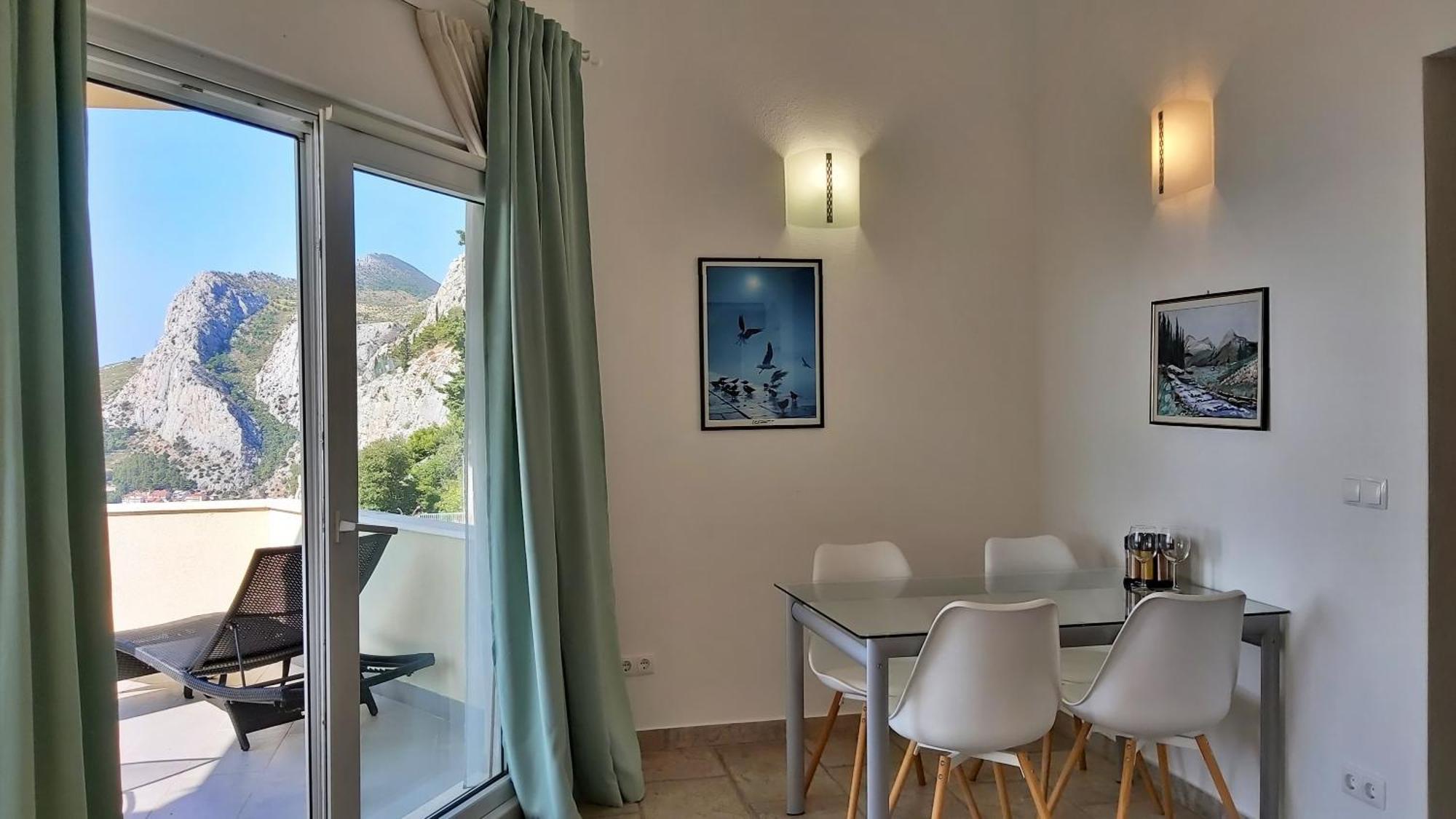 Apartments Borak Omiš Kamer foto